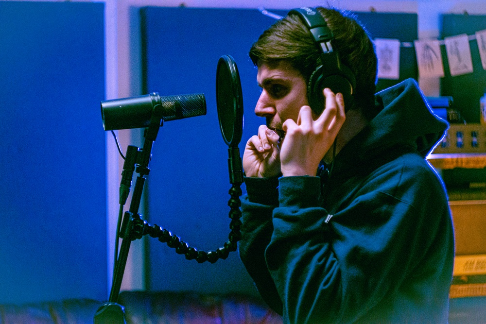 Backstage With... Weatherstate - GIG GOER